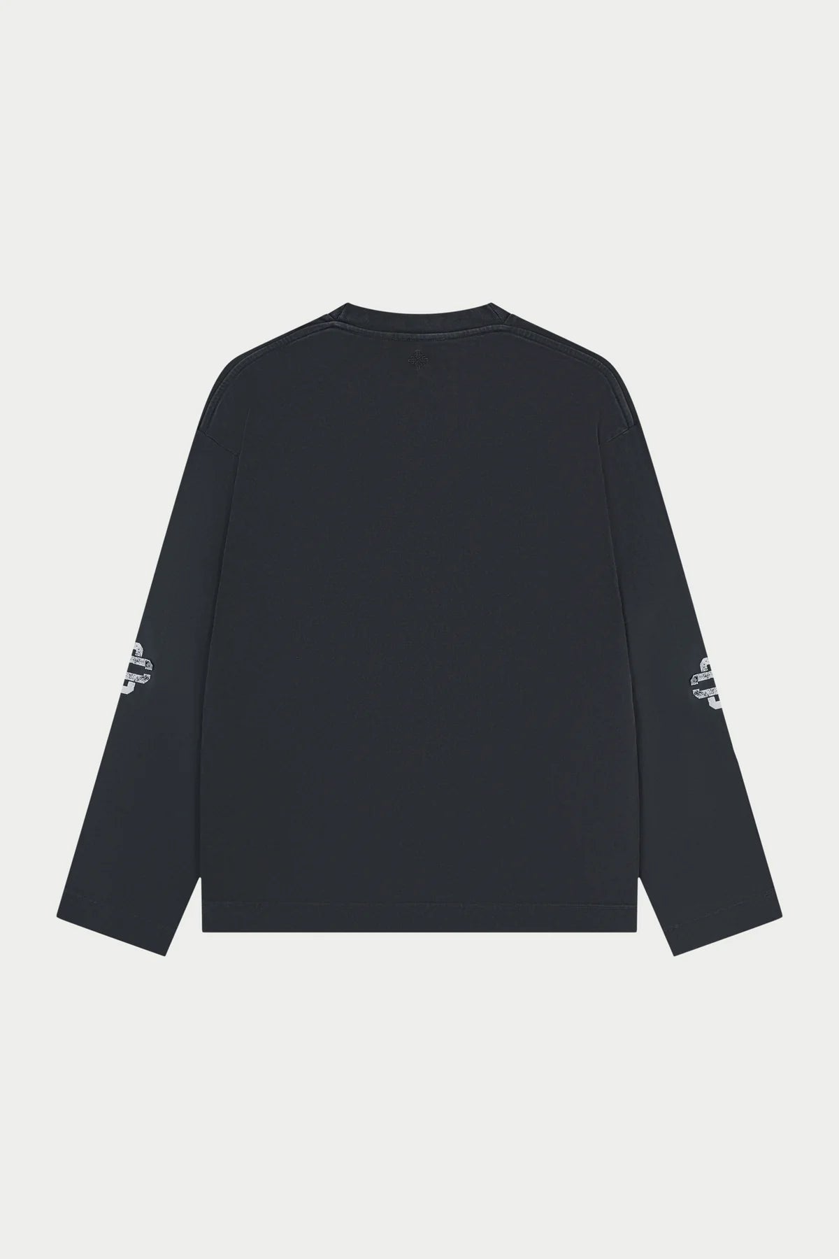 THE COUTURE CLUB WASHED EMBLEM PRINT LONG SLEEVE T-SHIRT - WASHED BLACK