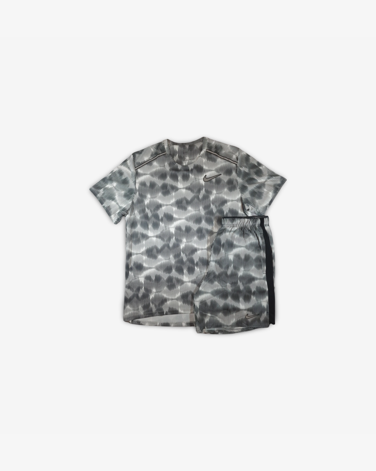 NIKE FESTIVAL SET