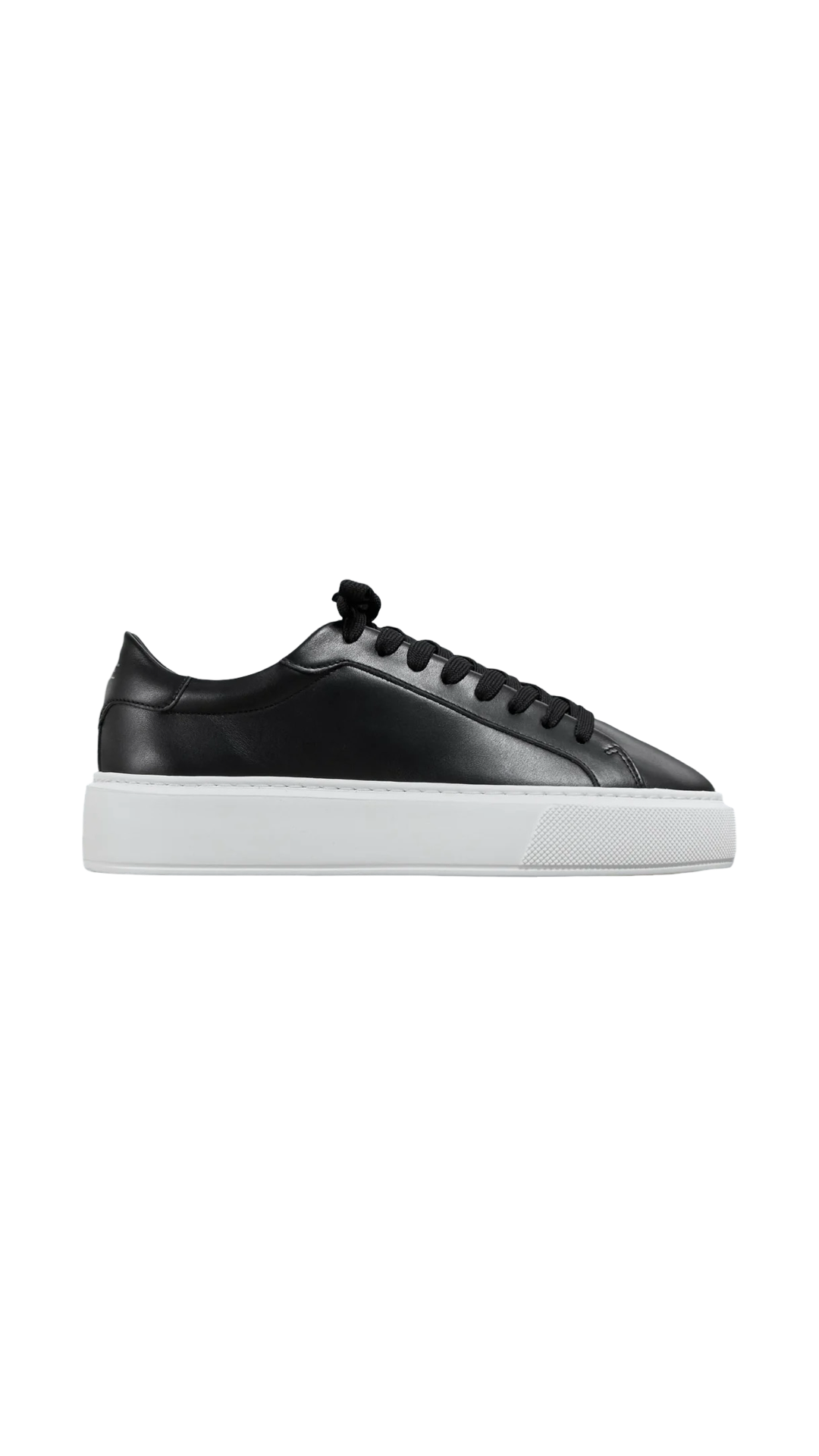 ARNE ESSENTIAL LEATHER TRAINER
