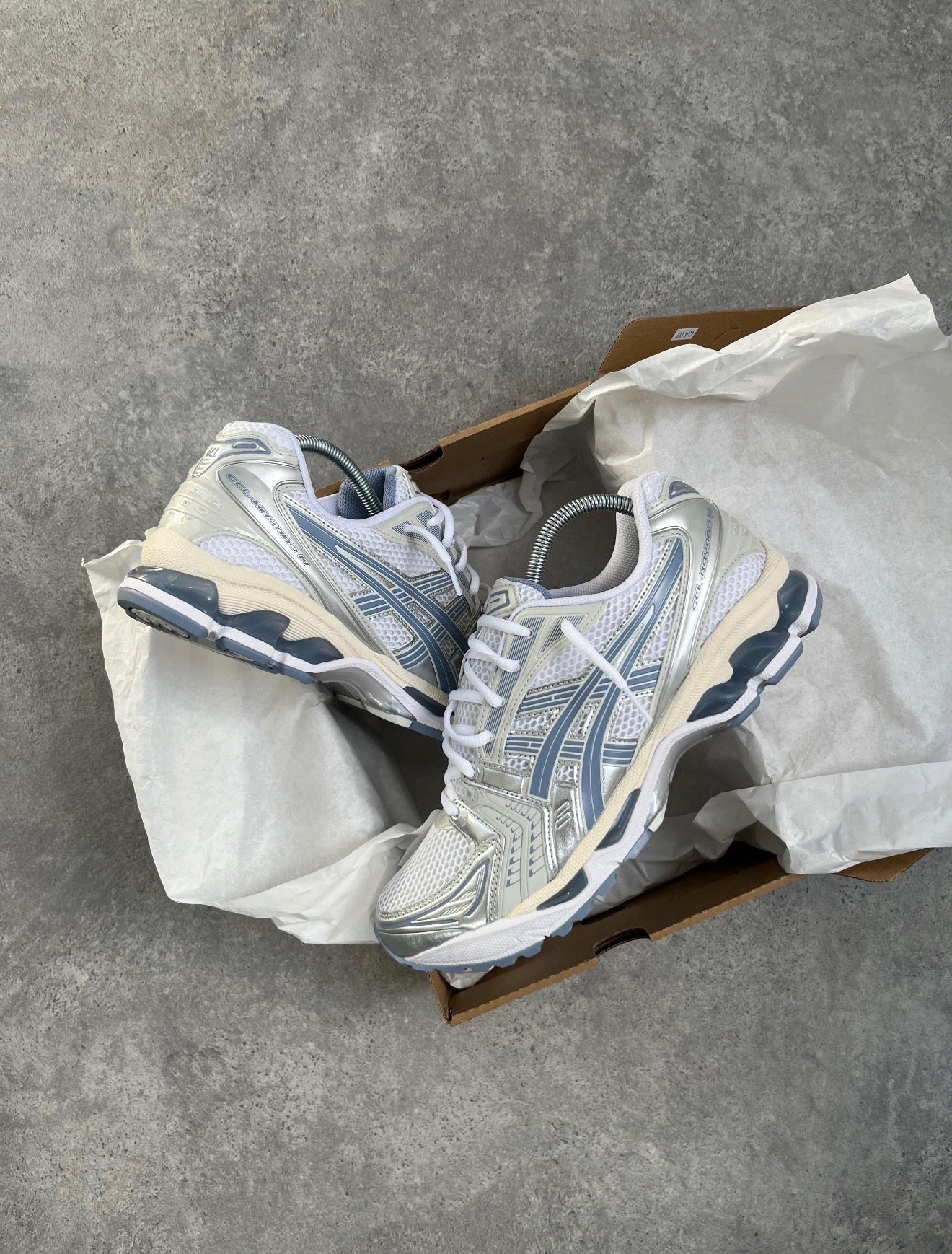 ASICS GEL KAYANO 14 WHITE LIGHT NAVY