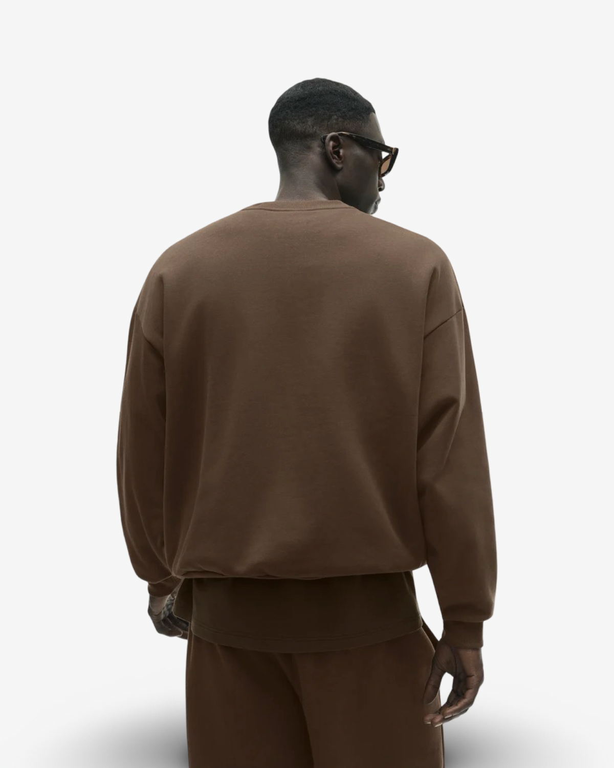 ALO ACCOLADE ESPRESSO CREW NECK & CUFFED LEG JOGGER TRACKSUIT