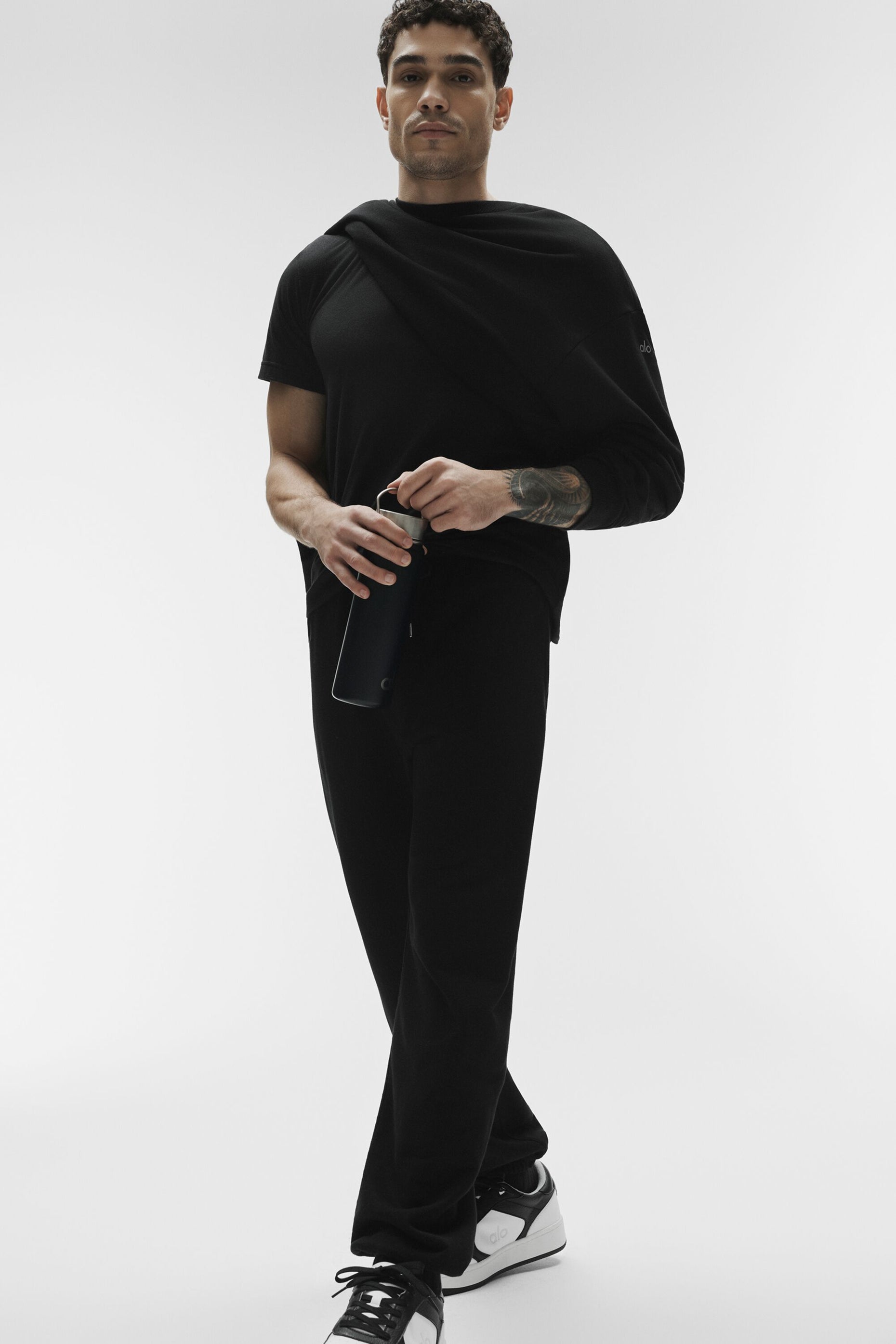 Alo Chill Sweatpant - Black