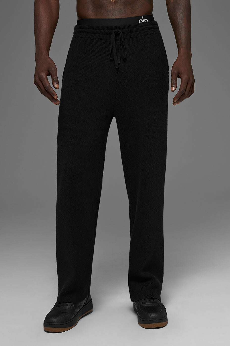 Alo Scholar Straight Leg Sweatpant - Black