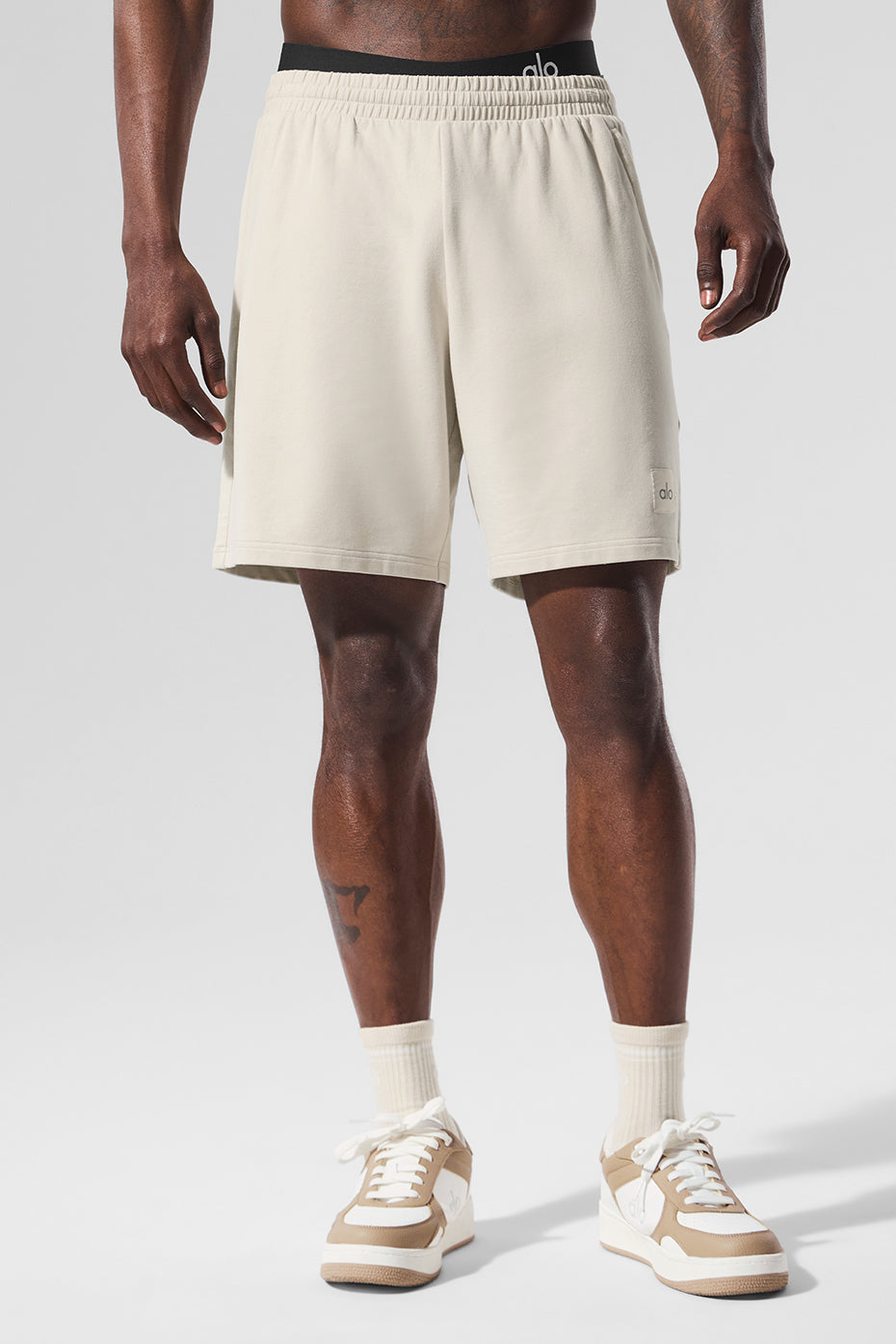 Alo 7" Double Take Short - Bone