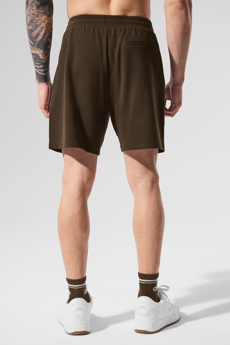 Alo 7" Double Take Short - Espresso