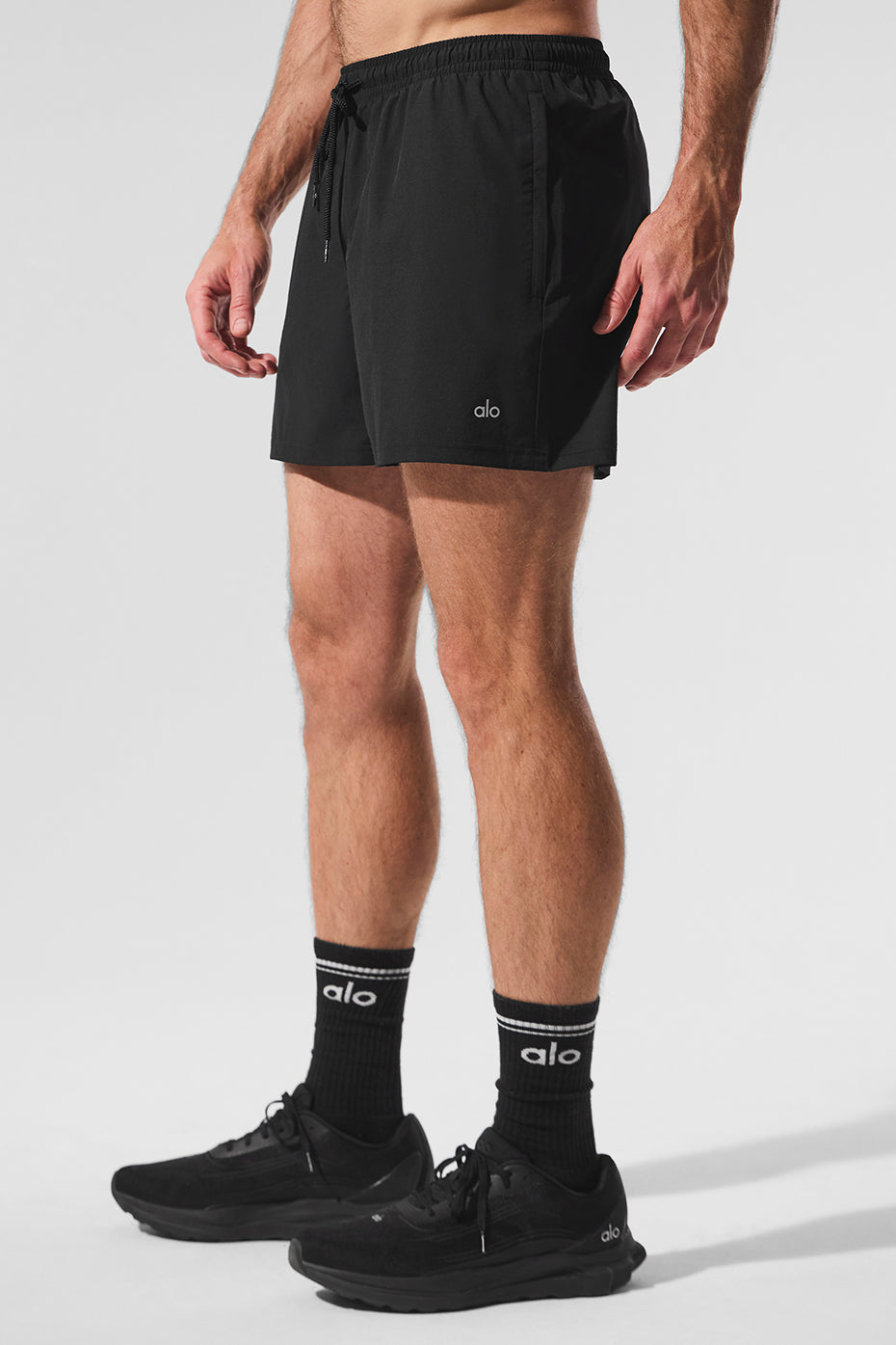 Alo 5" Circuit Short - Black