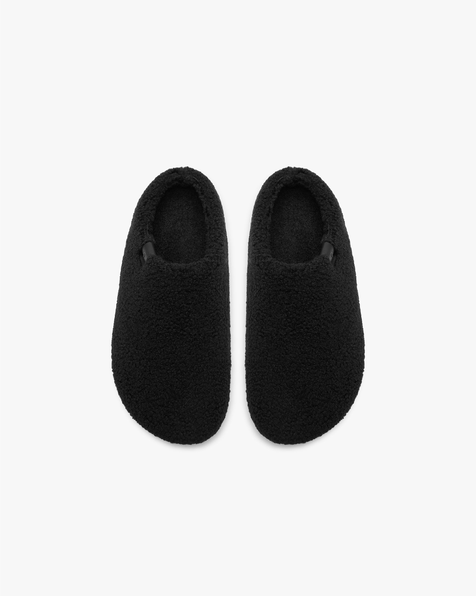 FLUFFY MULE - BLACK