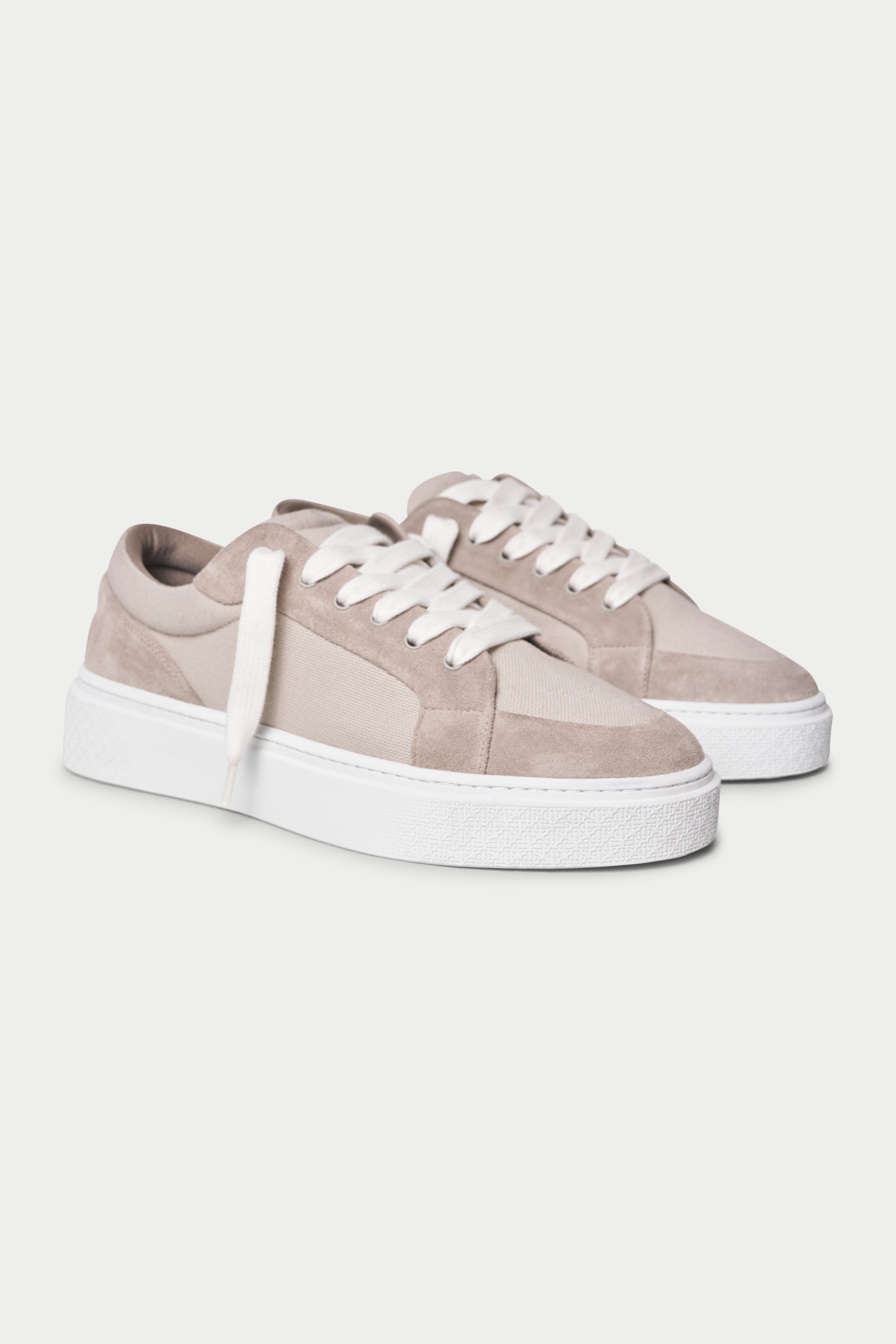 THE COUTURE CLUB AXIS SNEAKER - BEIGE