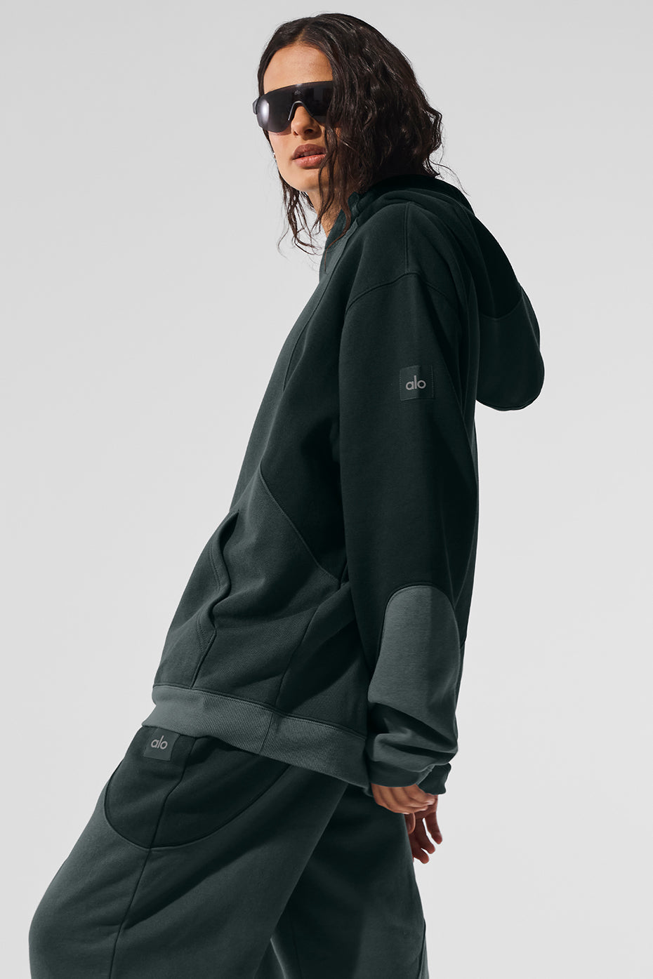Alo Make Waves Hoodie - Charcoal Green Tonal