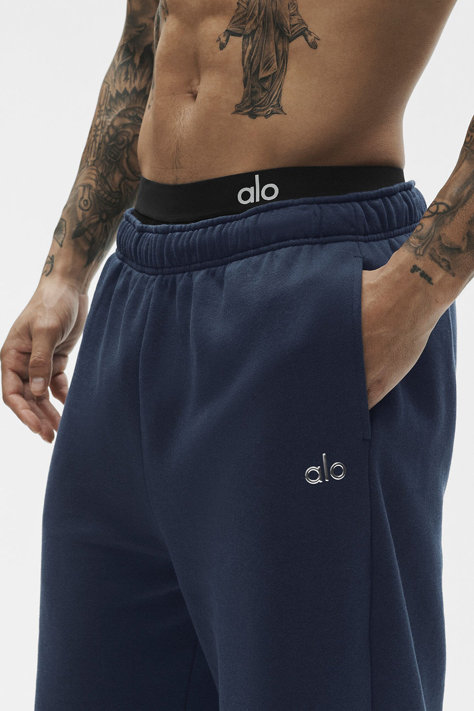 Alo Accolade Straight Leg Sweatpant - Navy