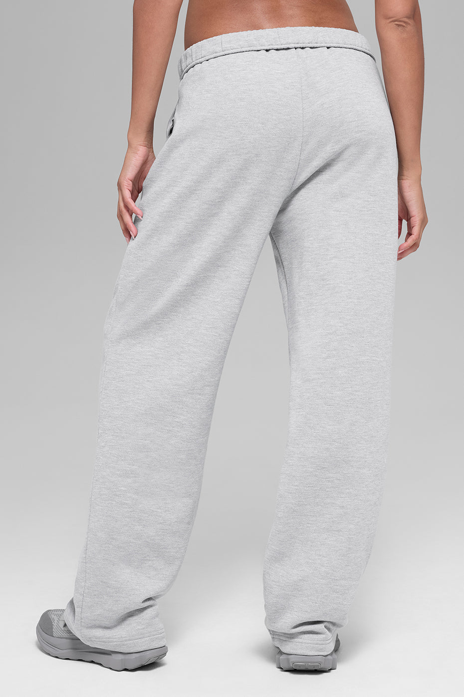 Alo Accolade Straight Leg Sweatpant - Athletic Heather Grey