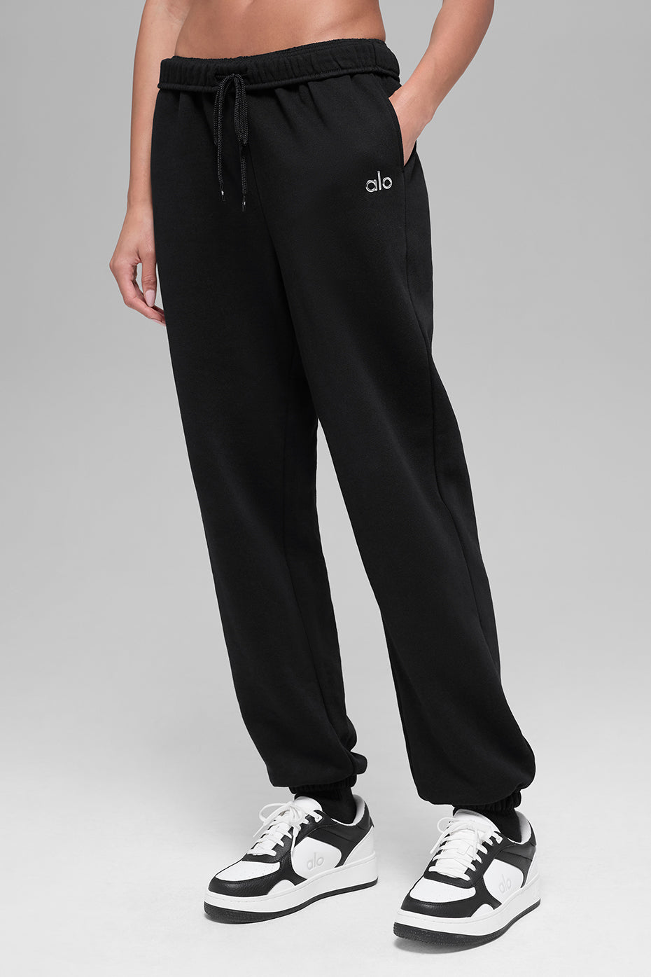 Alo Accolade Sweatpant - Black