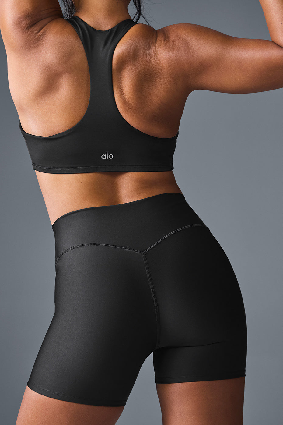 Alo 5" Airlift Energy Short - Black