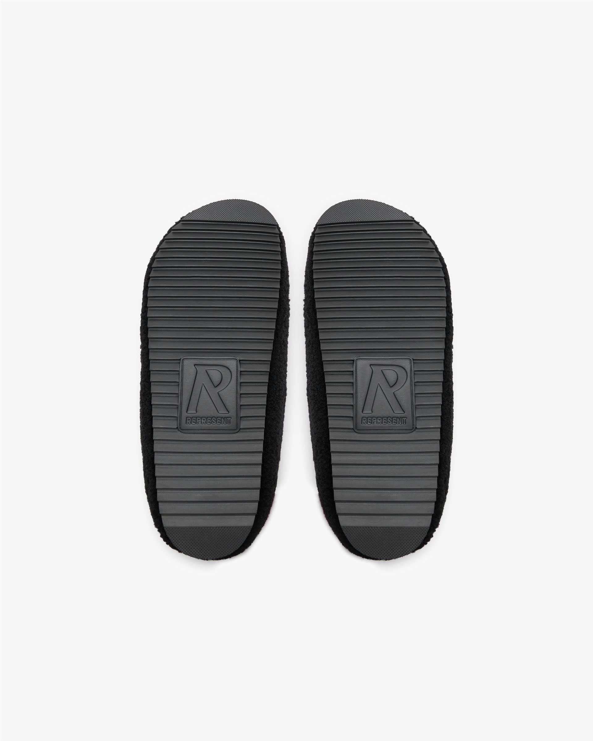 FLUFFY MULE - BLACK