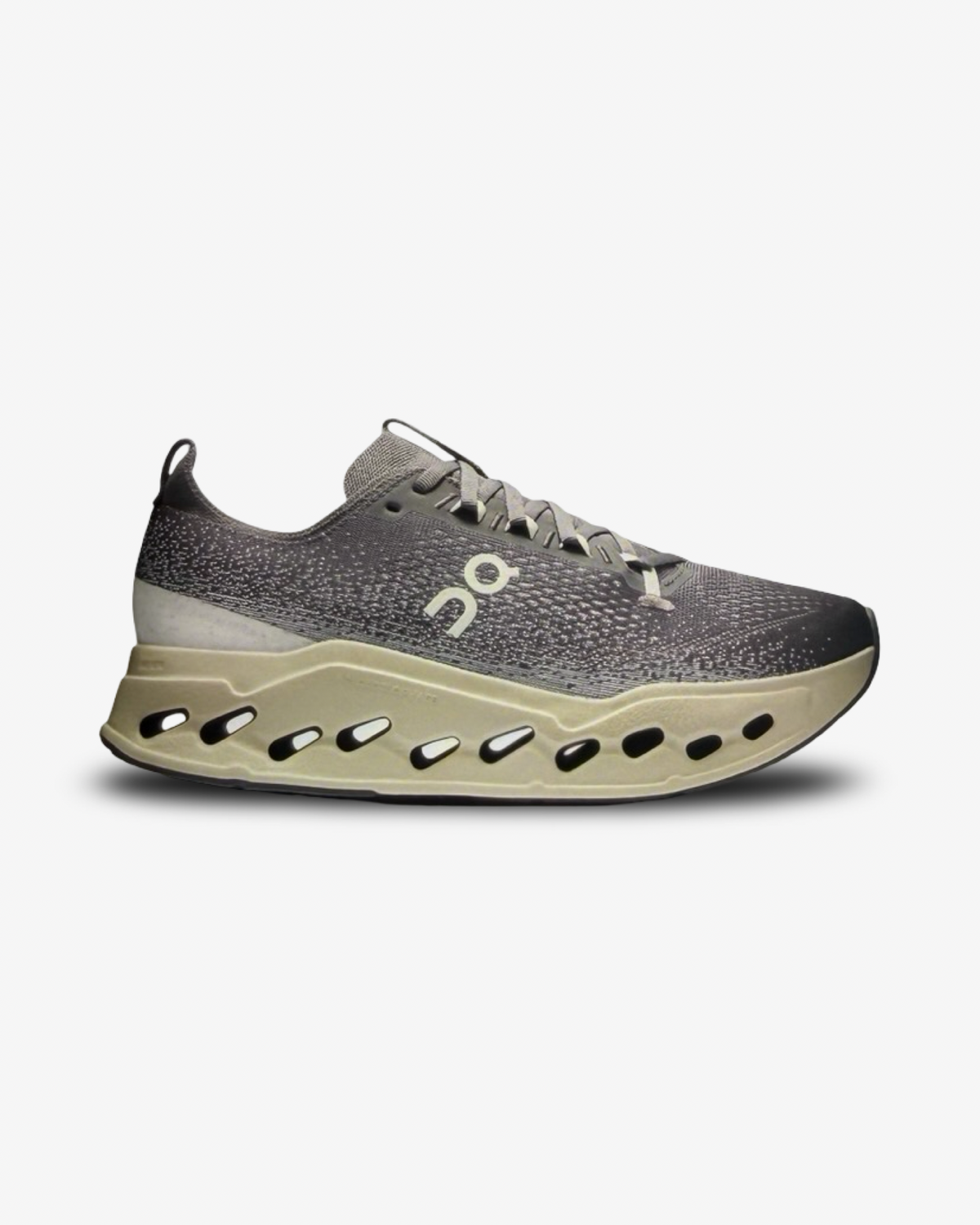 On cloudsurfer max 1 asphalt ice grey