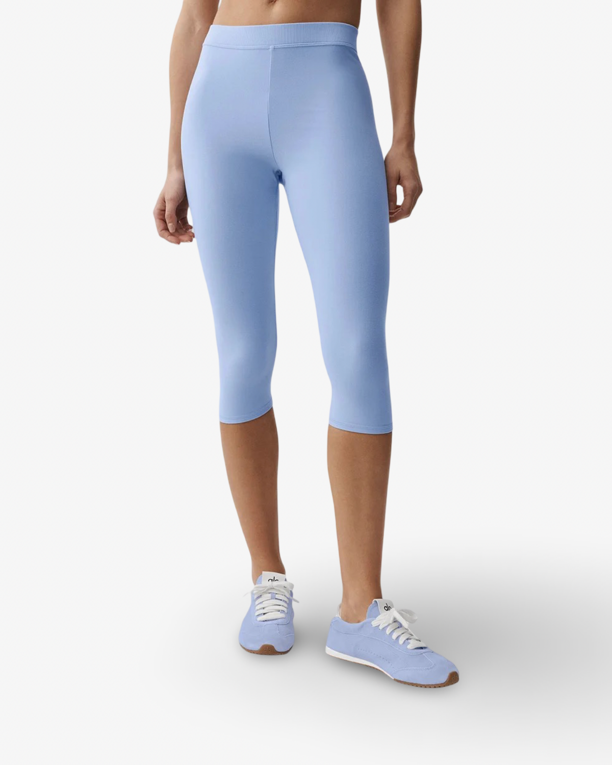 ALO HIGH-WAIST ICONIC 90’S CAPRI IN LIGHT PROVENCE BLUE