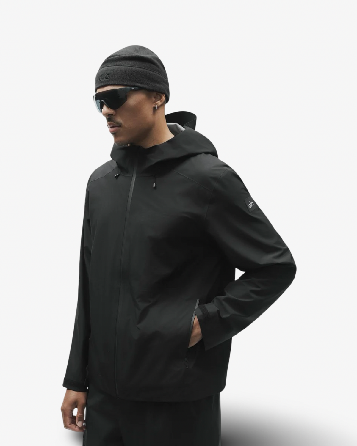 ALO ALPHA SHELL TRACKSUIT IN BLACK
