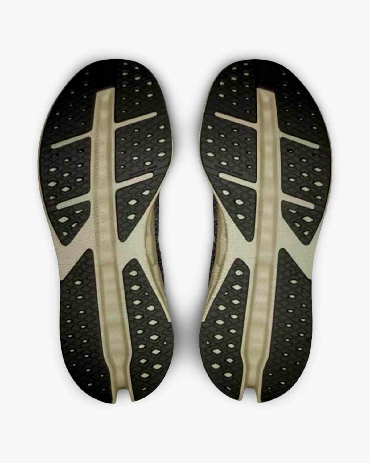 On cloudsurfer max 1 asphalt ice grey