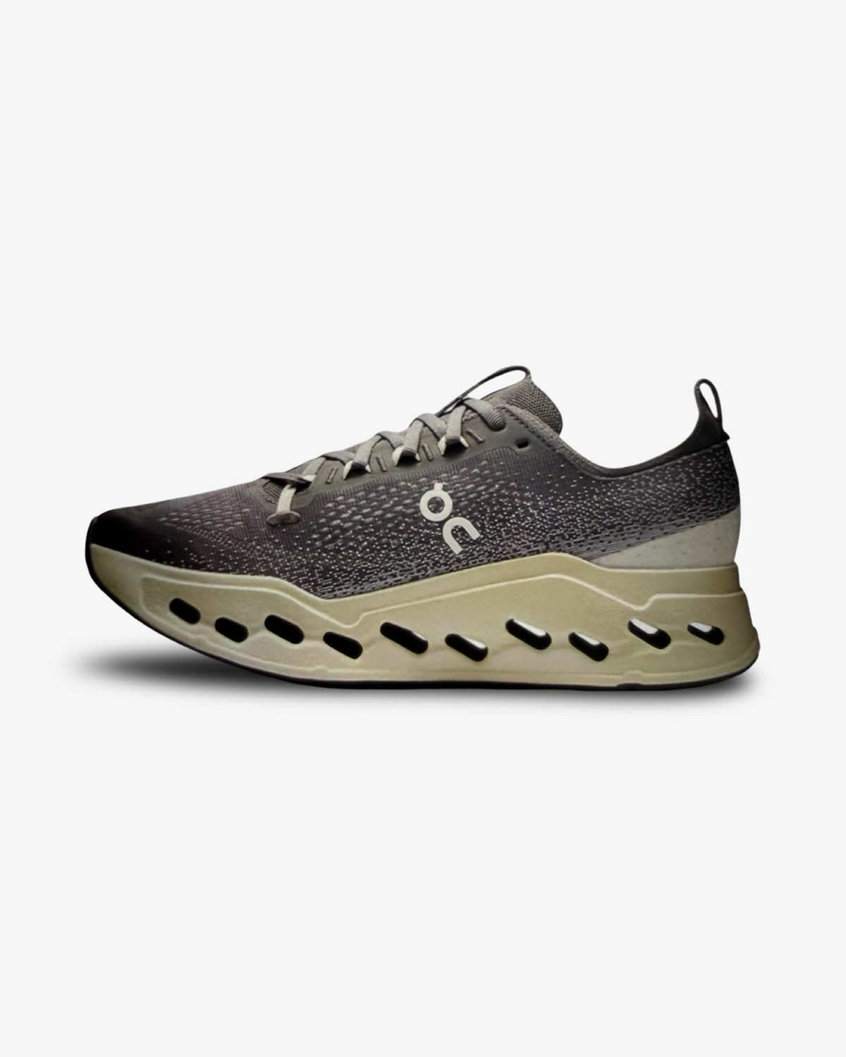 On cloudsurfer max 1 asphalt ice grey