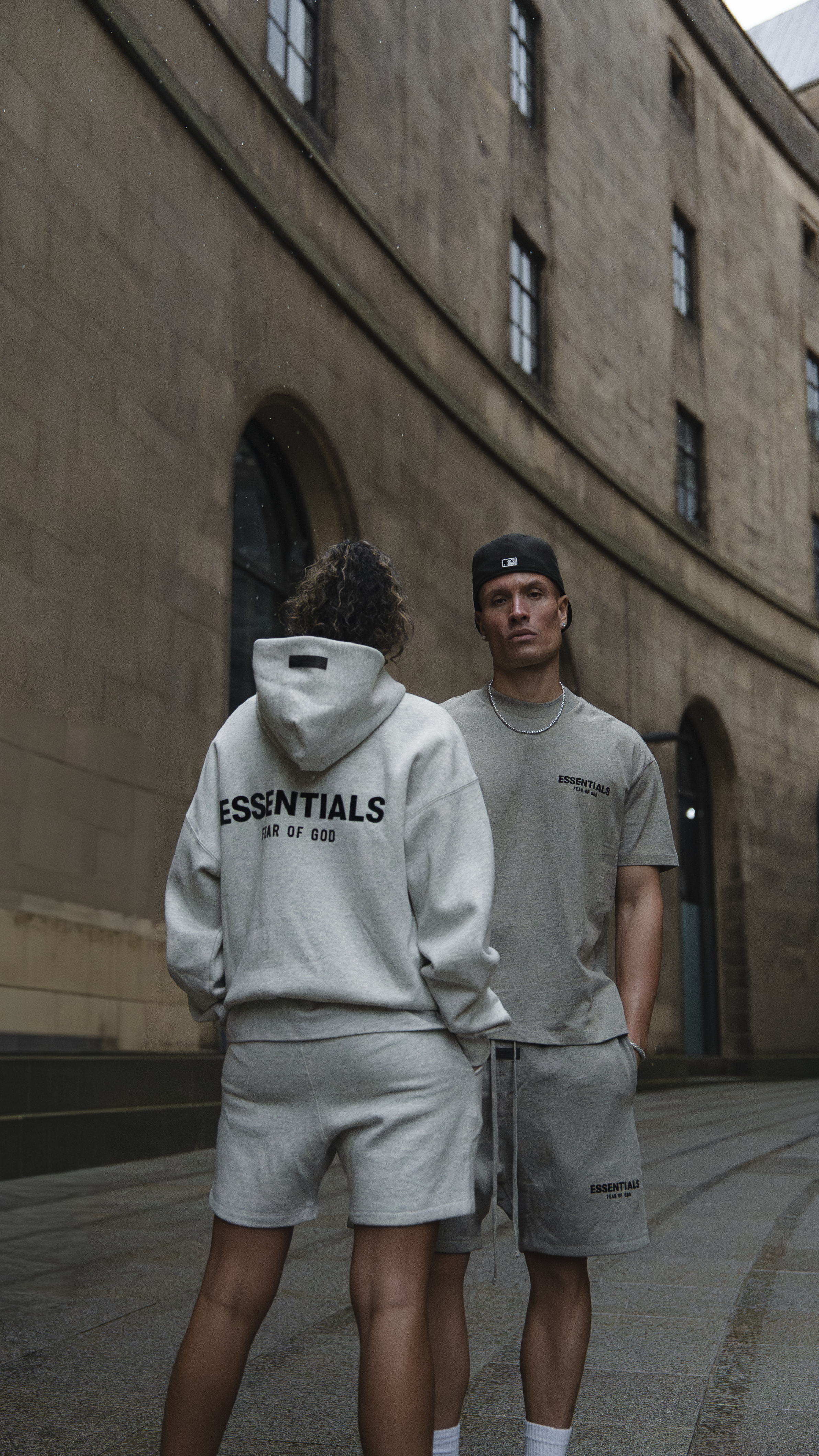 FEAR OF GOD ESSENTIALS T-SHIRT - DARK OATMEAL