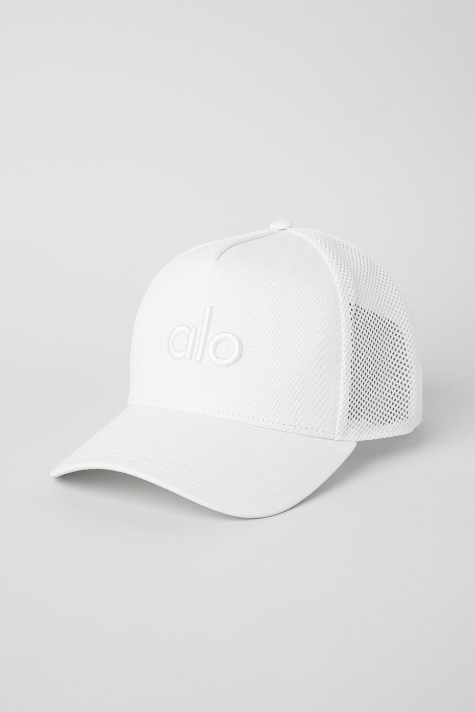 Alo District Trucker Hat - White/White