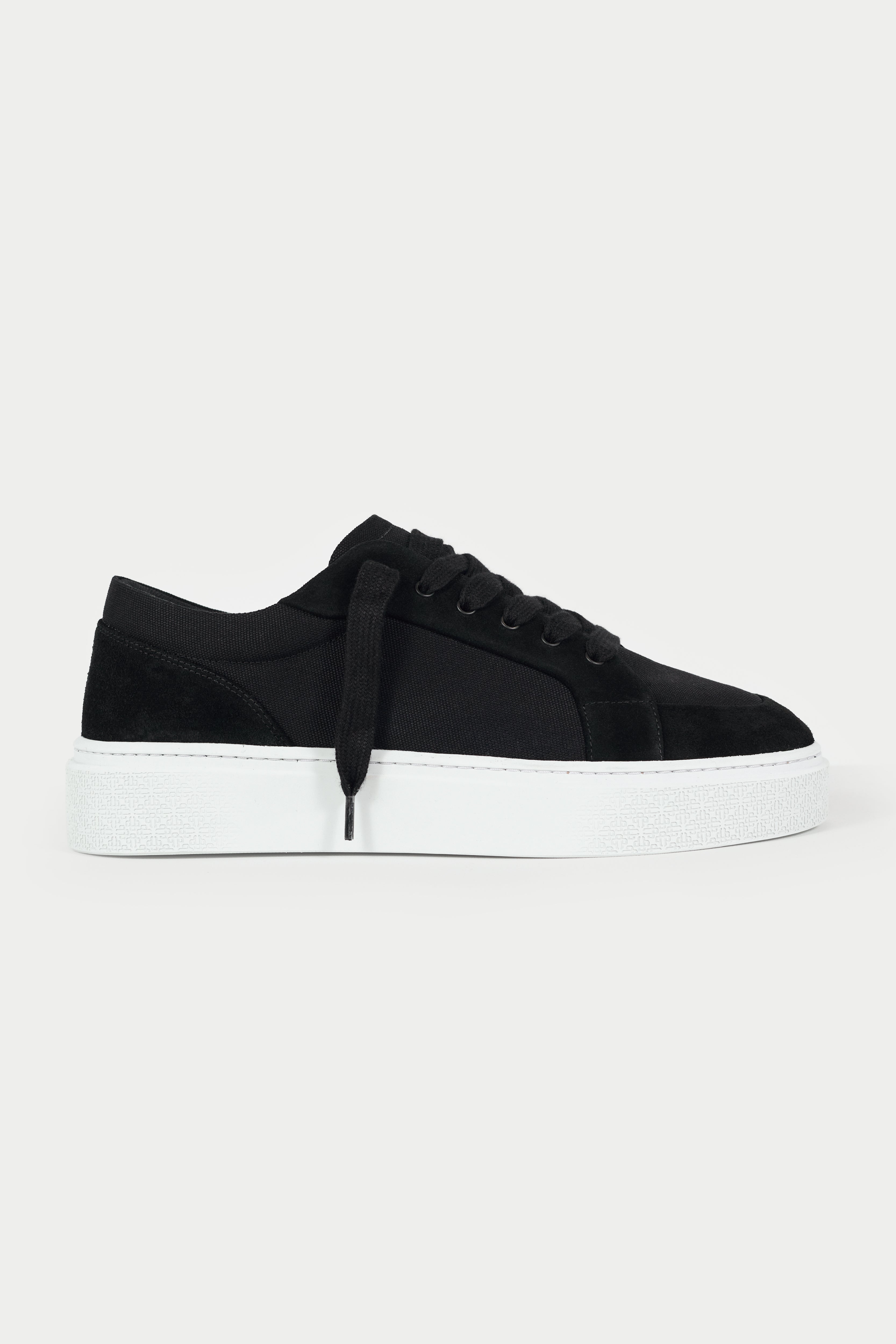 THE COUTURE CLUB AXIS SNEAKER - BLACK
