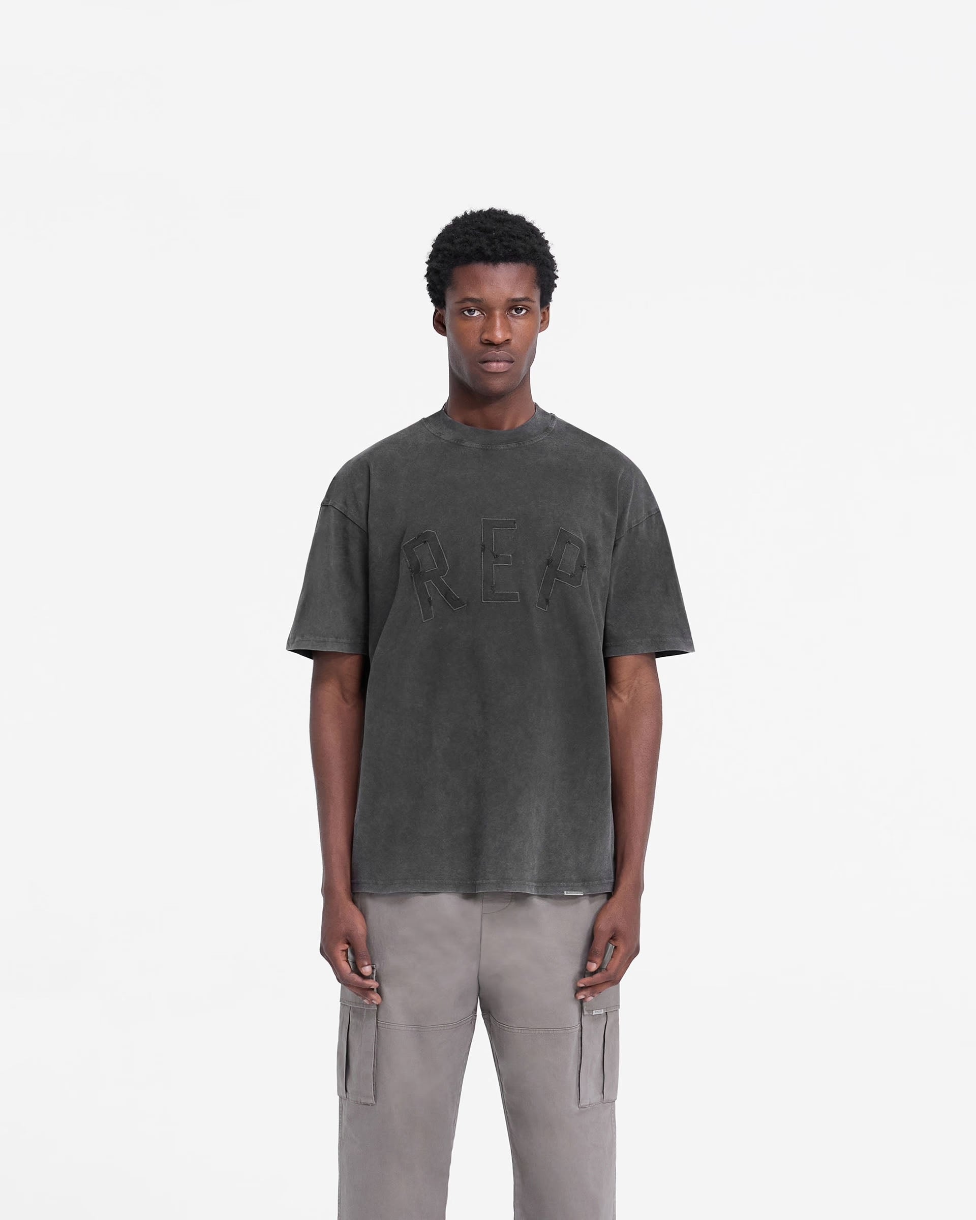 REPRESENT REP APPLIQUÉ T-SHIRT