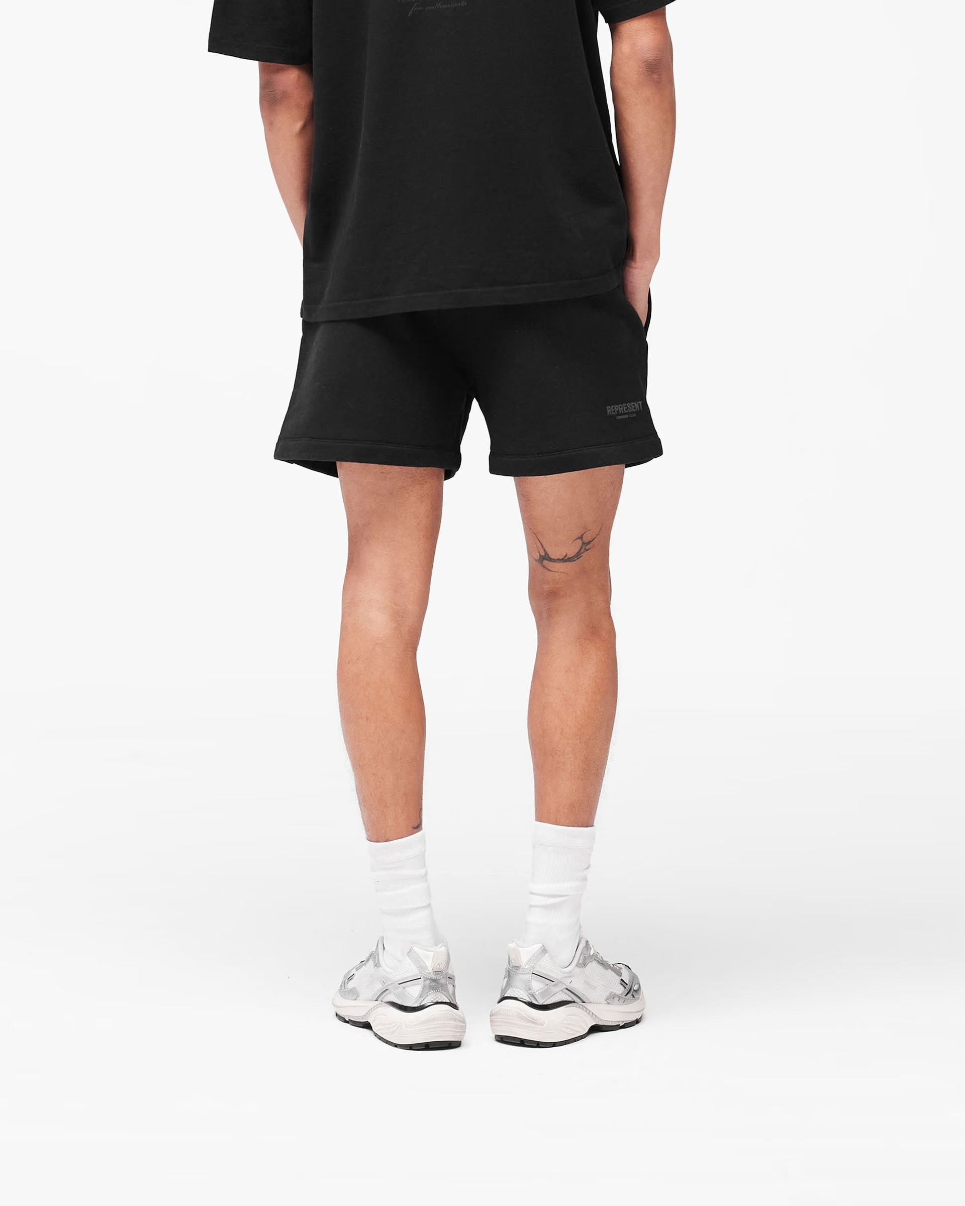 REPRESENT OWNERS CLUB SHORT - BLACK