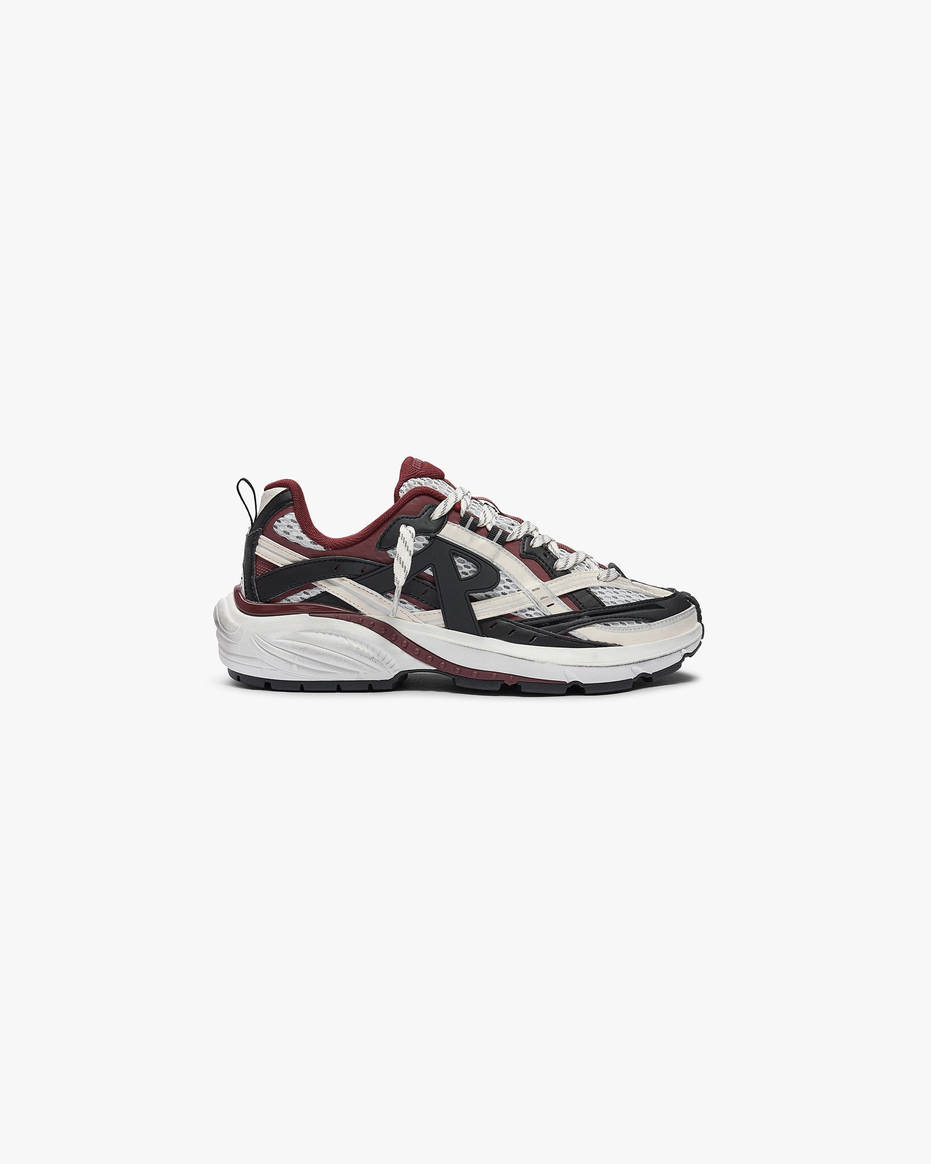 STORM RUNNER DISTRESSED MAROON trainer product image