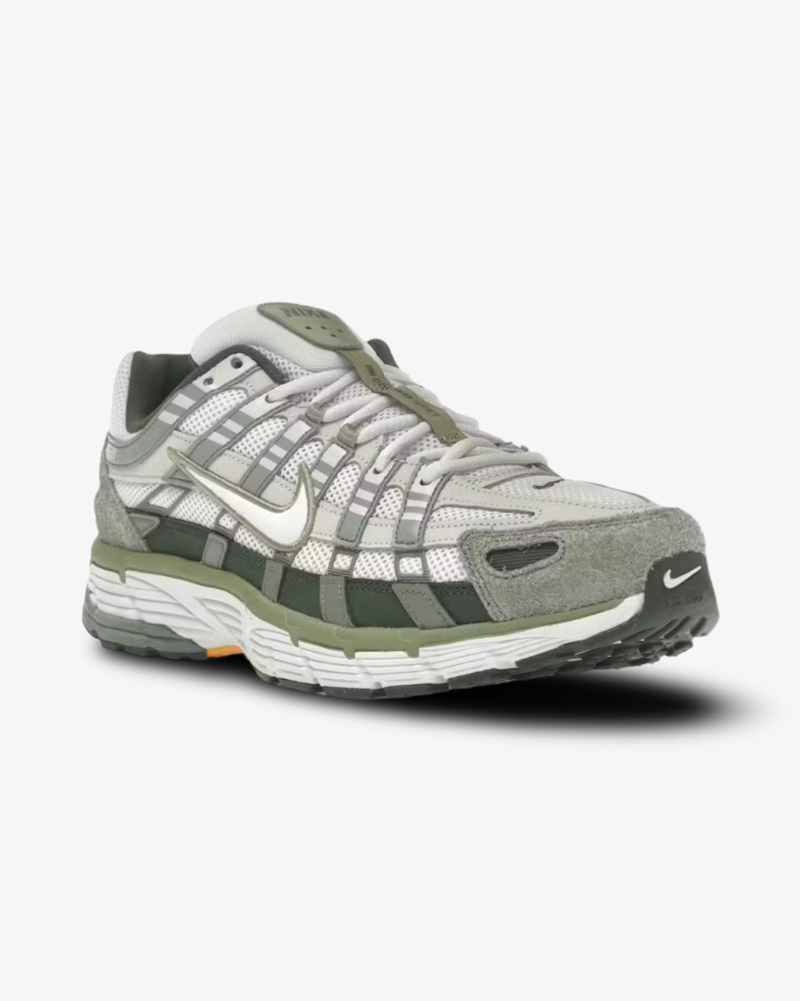 NIKE P-6000 LIGHT ARMY CARGO KHAKI