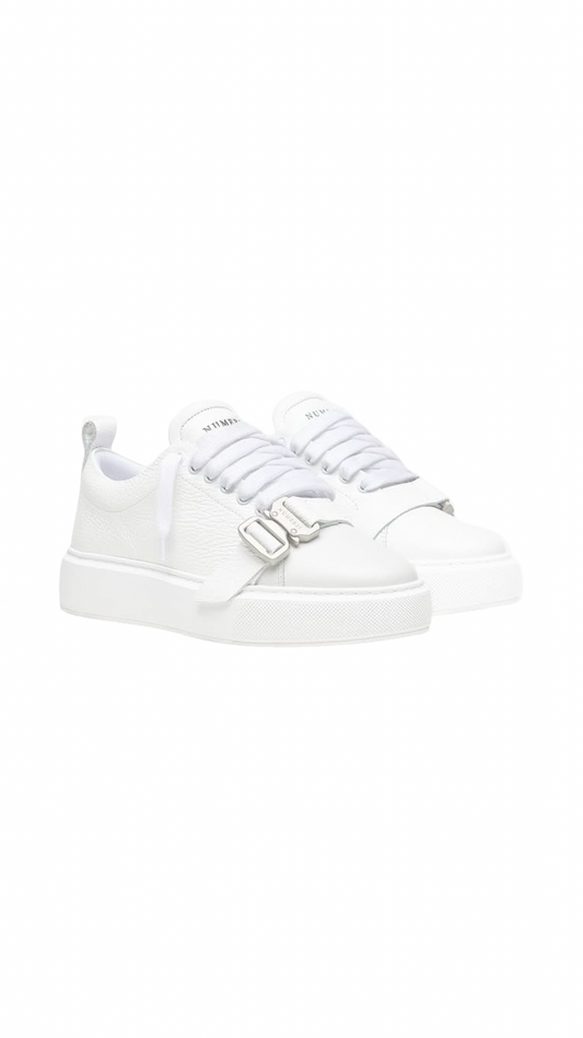 NUMERIS CHATEAU TRAINER