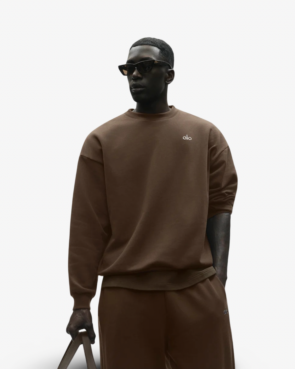ALO ACCOLADE ESPRESSO CREW NECK & CUFFED LEG JOGGER TRACKSUIT