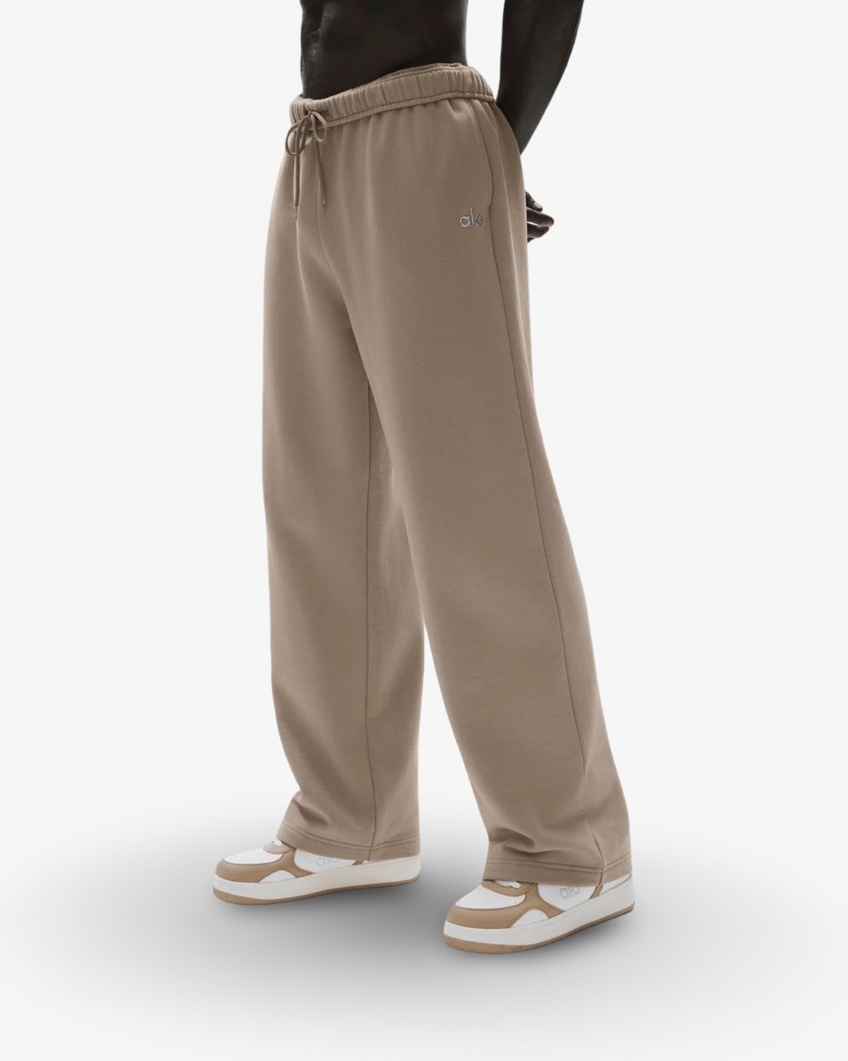ALO ACCOLADE STRAIGHT LEG JOGGERS IN GRAVEL