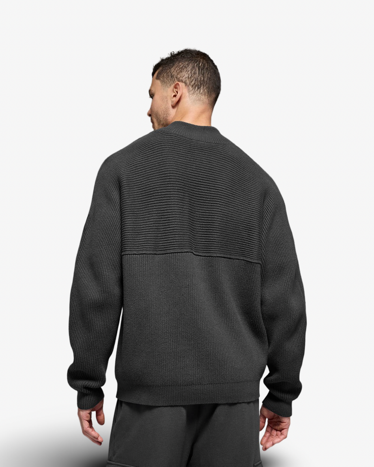ALO DOMAIN 1/4 ZIP SWEATER IN BLACK