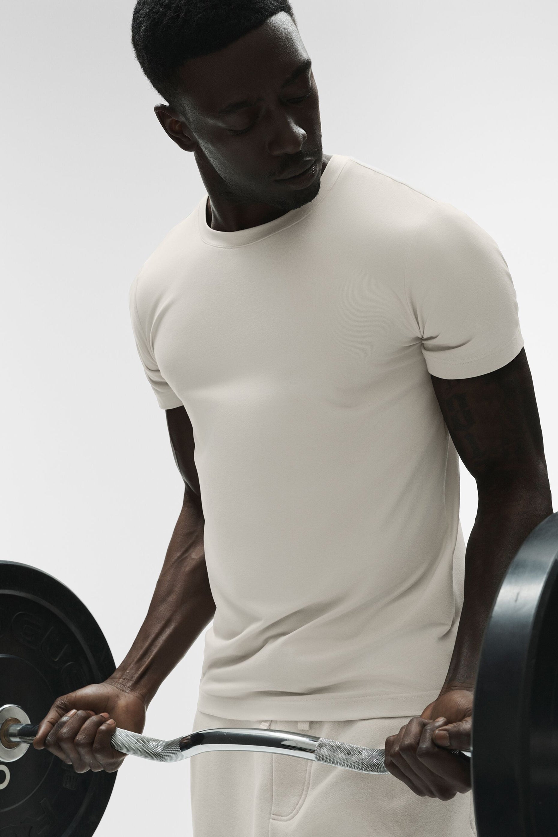Alo Conquer Reform Crewneck Short Sleeve - Bone