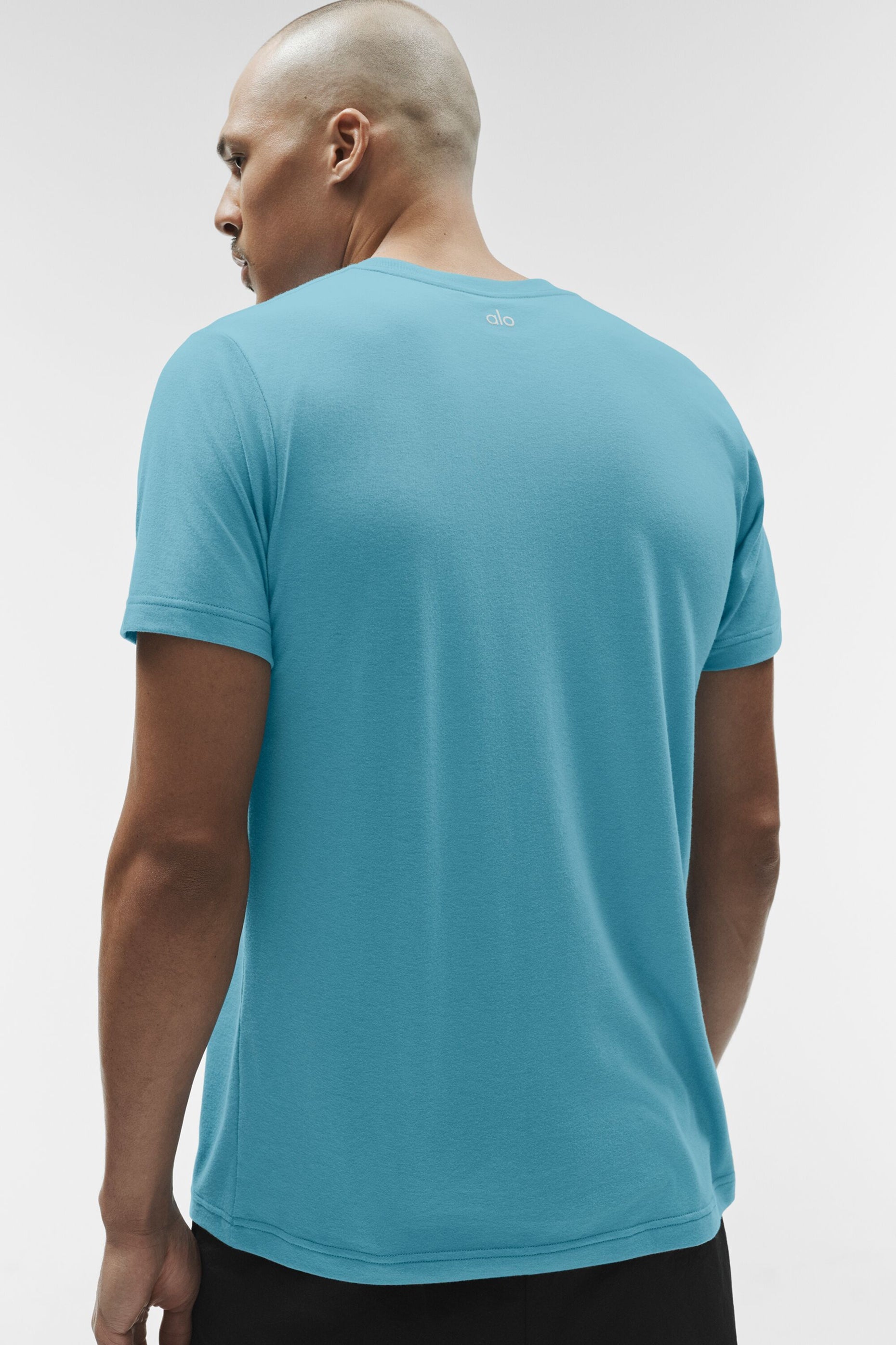 Alo Triumph Tee - Blue Breeze
