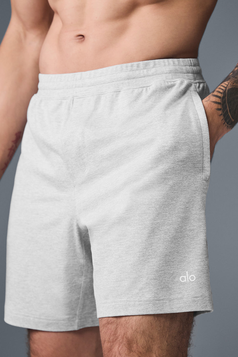 Alo 7" Conquer React Performance Short - Athletic Heather Grey