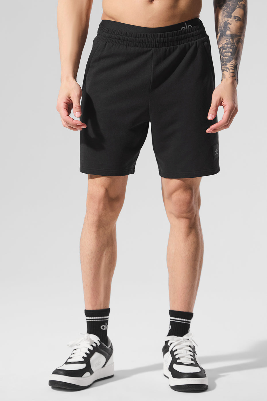 Alo 7" Double Take Short - Black