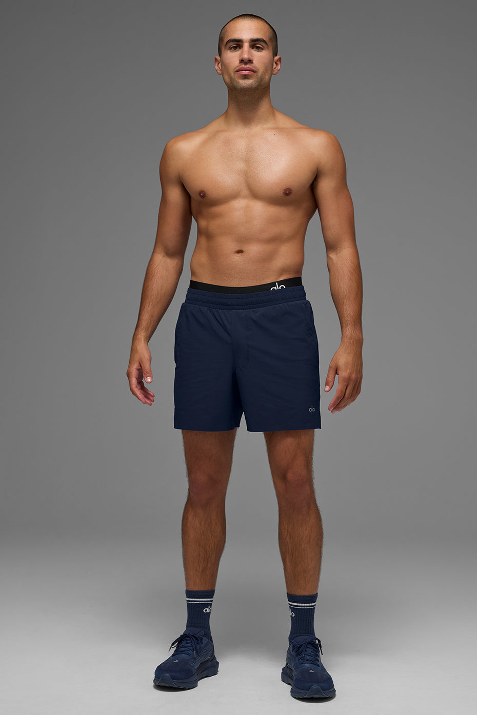 Alo 5" Traction Running Short - Navy