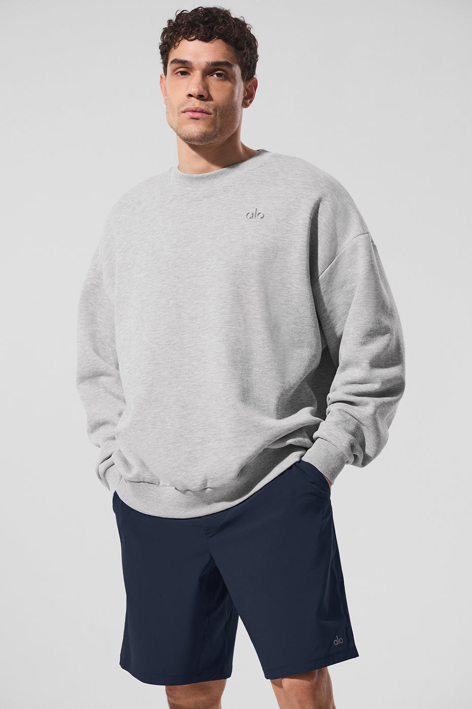 Alo Accolade Crewneck Pullover - Athletic Heather Gray