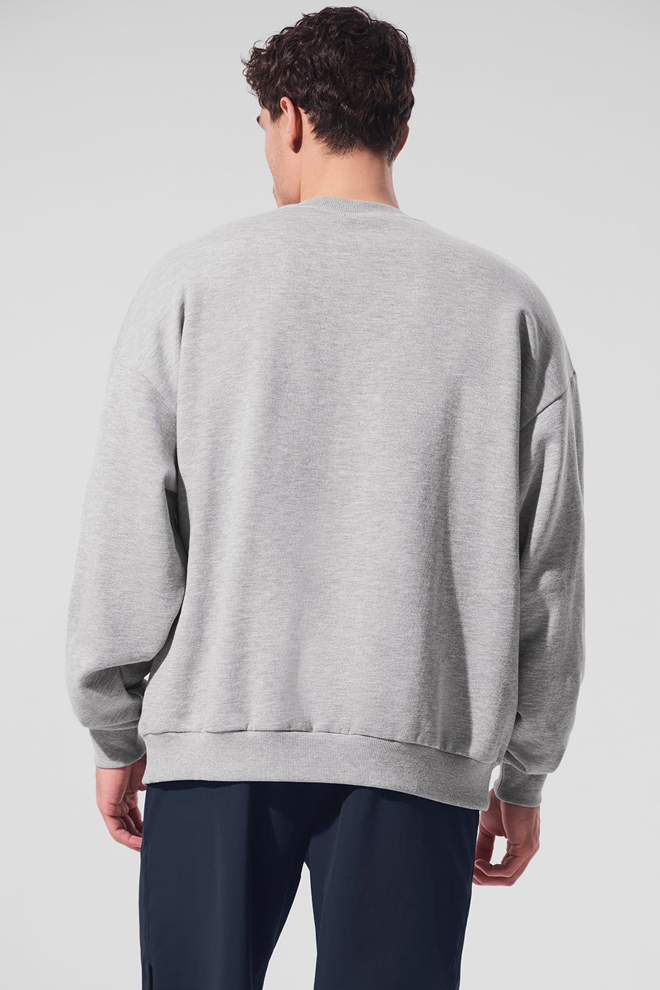 Alo Accolade Crewneck Pullover - Athletic Heather Gray