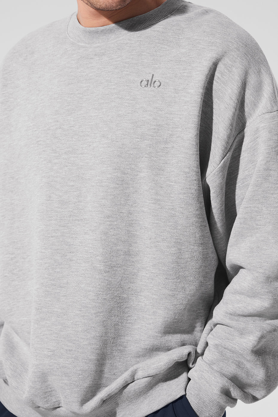 Alo Accolade Crewneck Pullover - Athletic Heather Gray