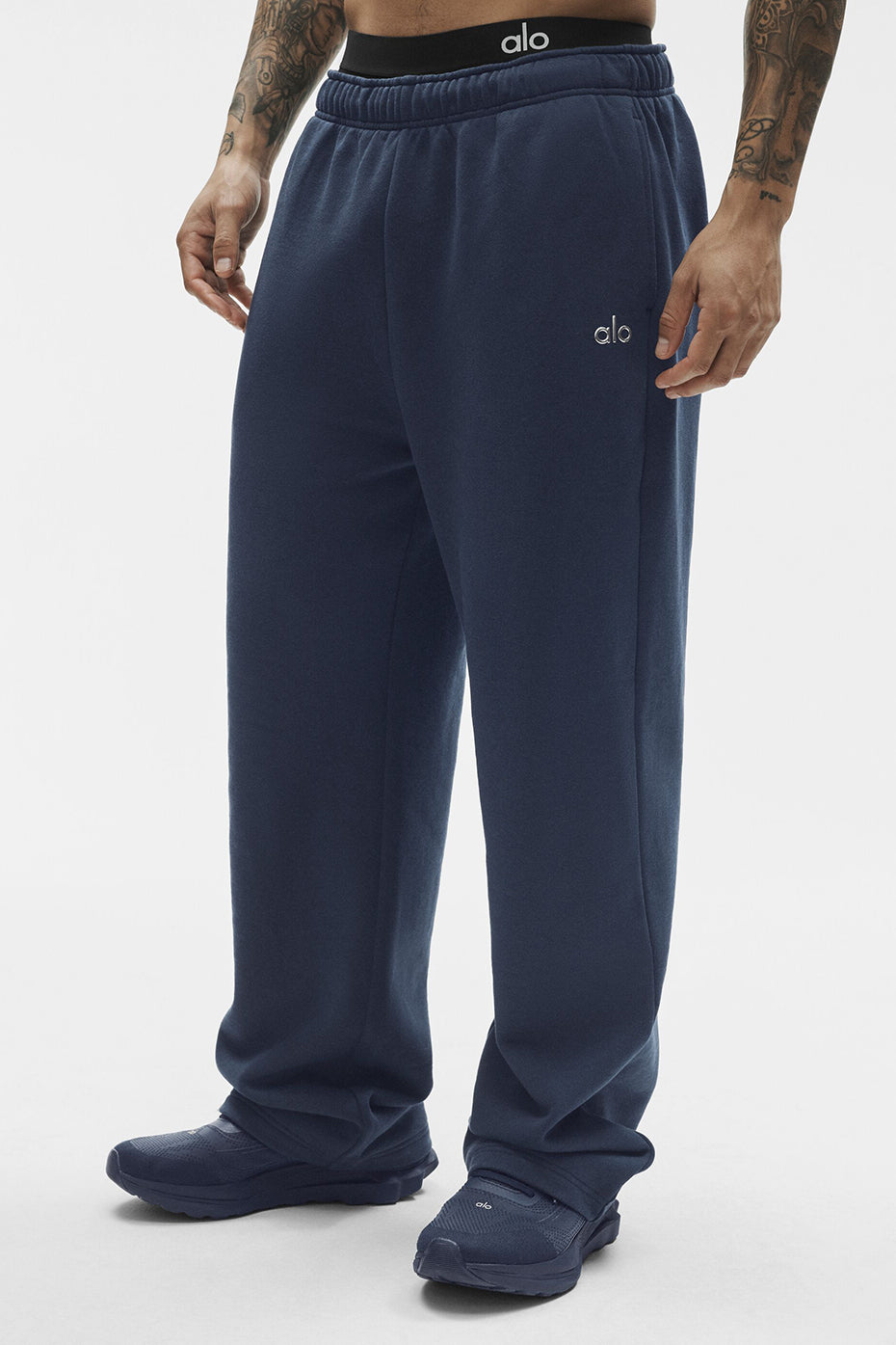 Alo Accolade Straight Leg Sweatpant - Navy