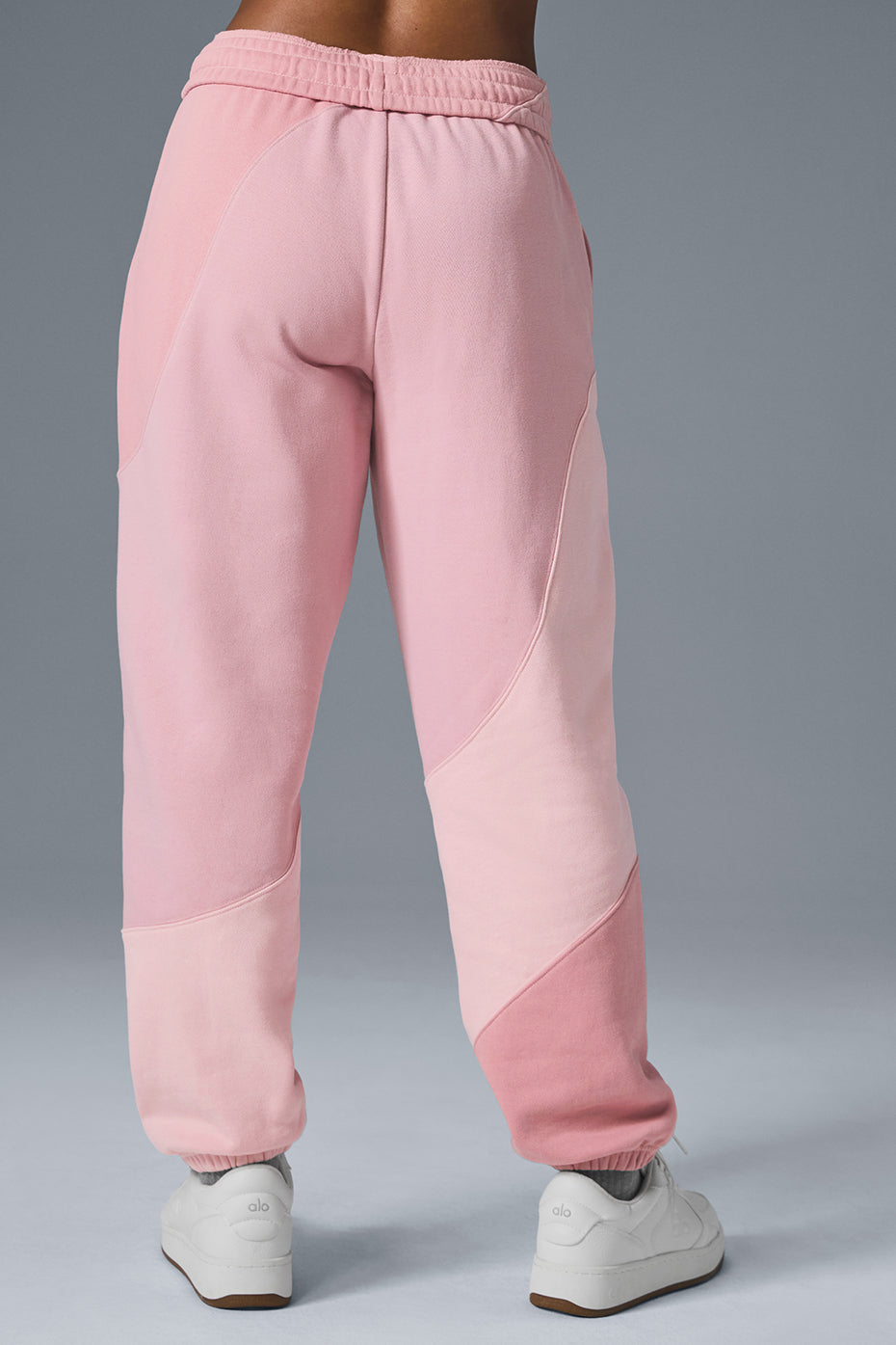 Alo Make Waves Sweatpant - Sunset Pink Tonal