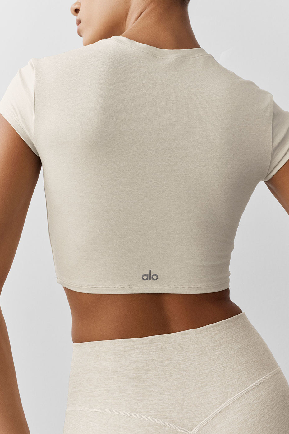 Alo Alosoft Crop Finesse Short Sleeve - Oatmeal Heather