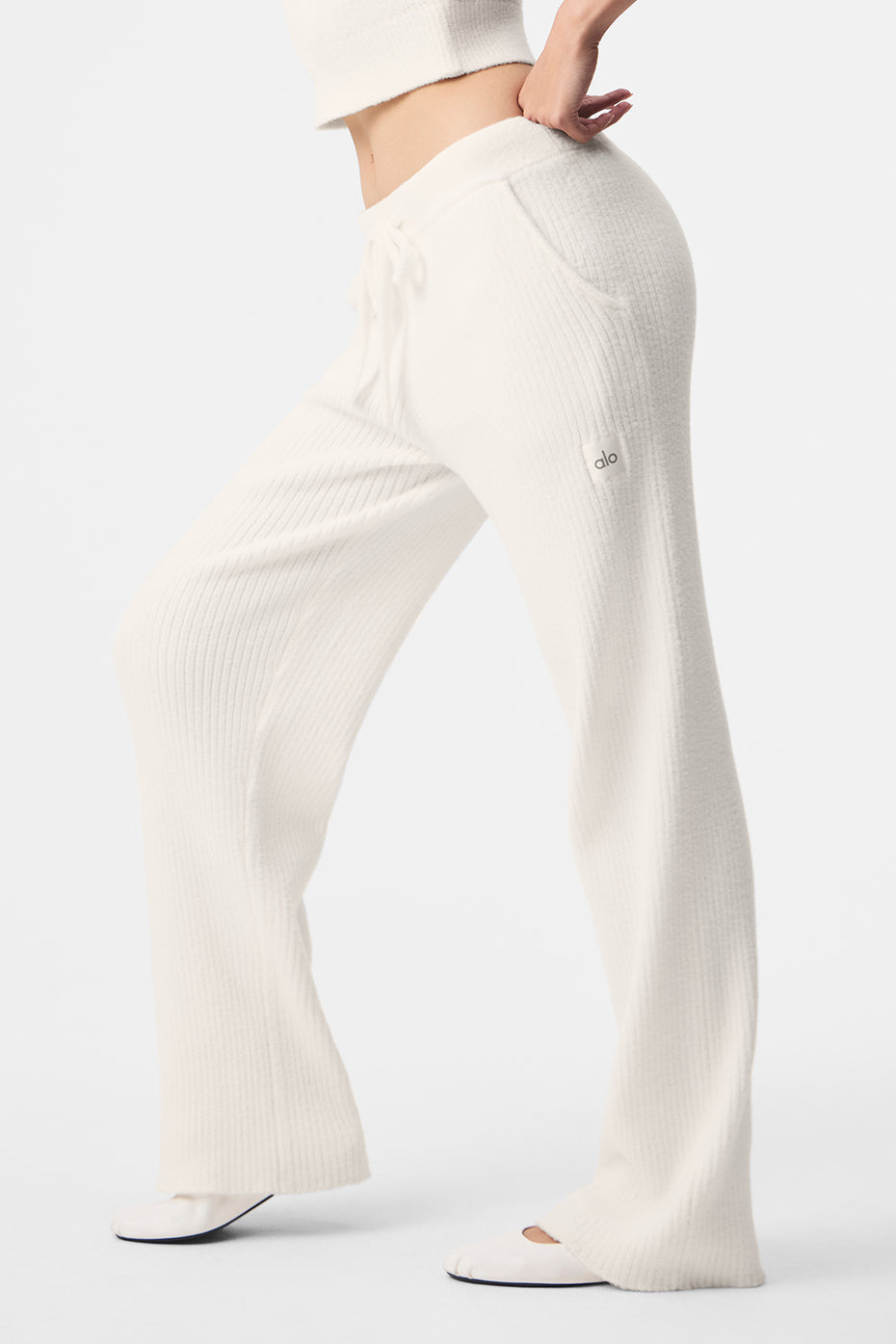 Alo Snuggle Up Sweater High-Waist Wide Leg Pant - Ivory