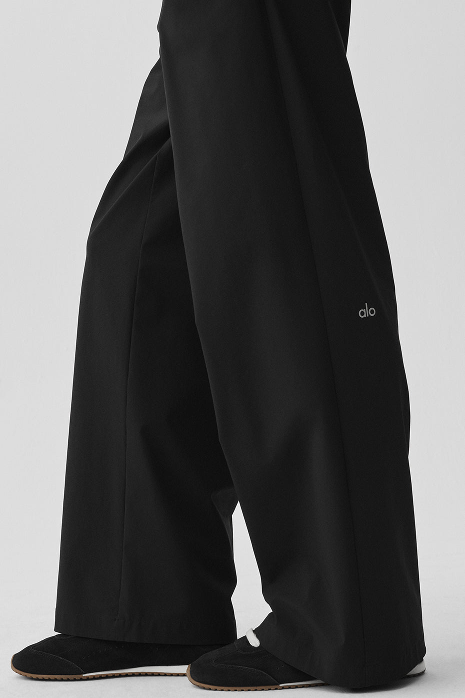 Alo High-Waist Pursuit Trouser (Regular) - Black